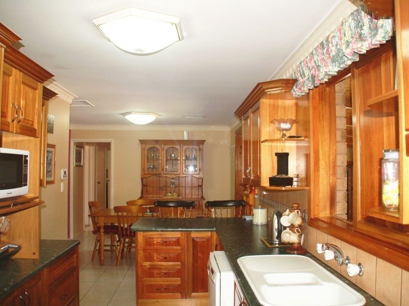 385 Brookfield Avenue, Broken Hill NSW 2880