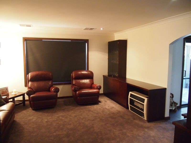 5 Cummins Place, Broken Hill NSW 2880