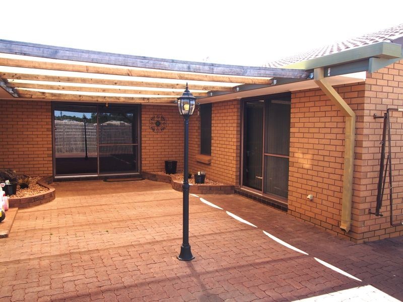 5 Cummins Place, Broken Hill NSW 2880