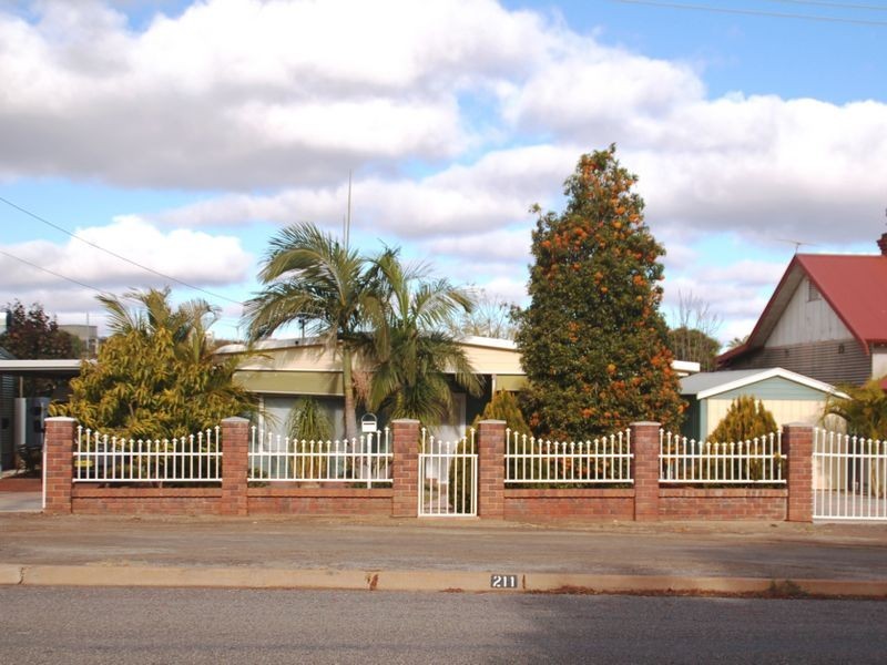 211 Pell Street, Broken Hill NSW 2880
