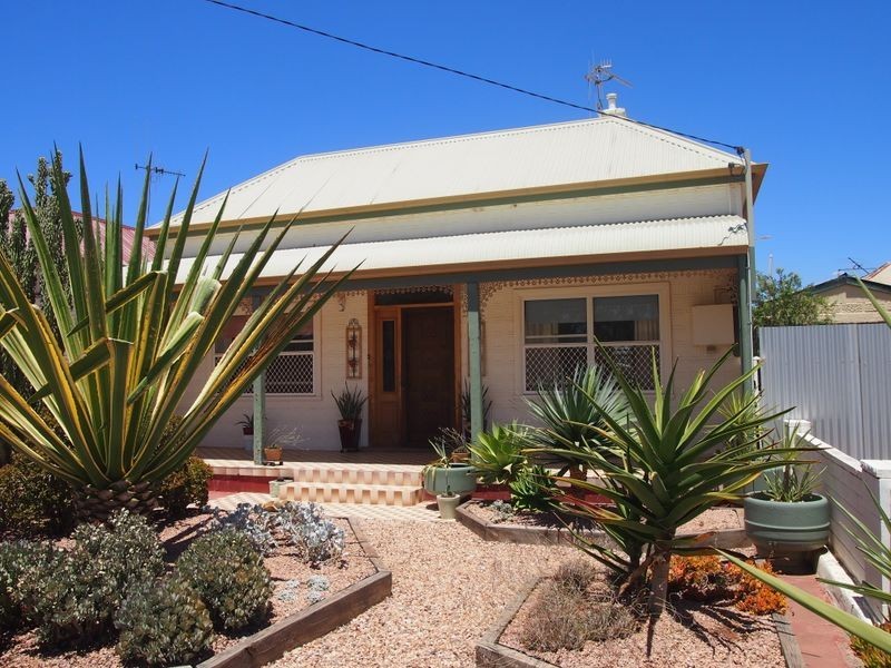 203 Brazil Street, Broken Hill NSW 2880