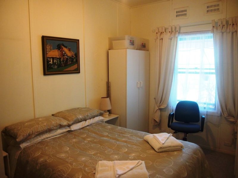 10 Casuarina Ave, Broken Hill NSW 2880