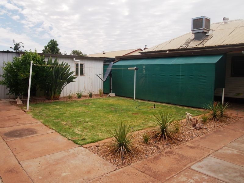 10 Casuarina Ave, Broken Hill NSW 2880