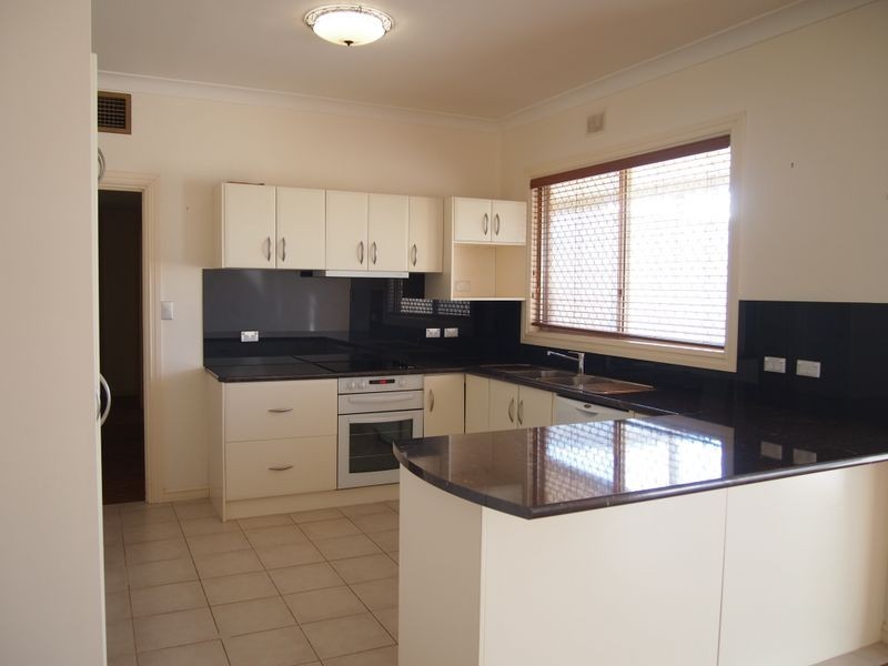 583 O’Neill Street, Broken Hill NSW 2880