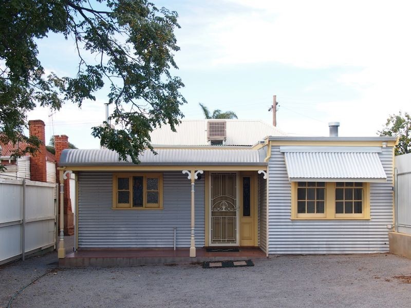 500 Argent Lane (located 501 Blende Street), Broken Hill NSW 2880