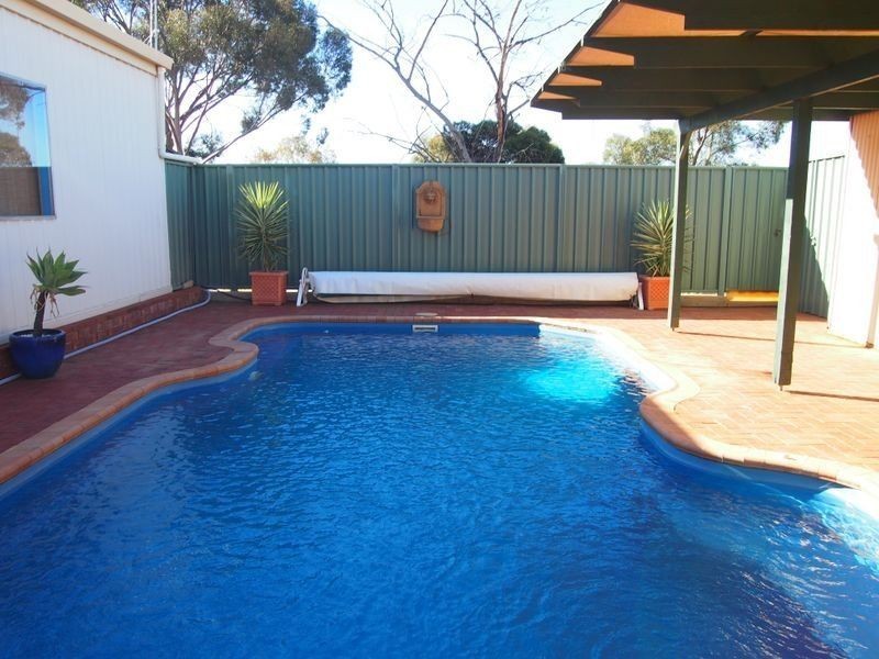 4 Brooks Street, Broken Hill NSW 2880
