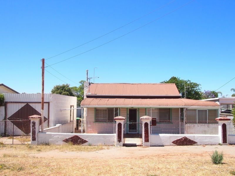 691 Beryl Street, Broken Hill NSW 2880