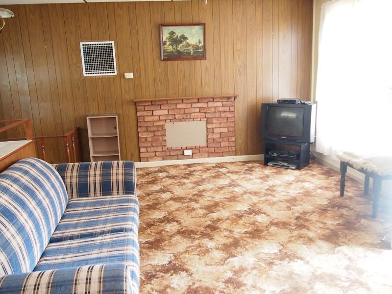 40 Lakeview Ave, Sunset Strip NSW 2879