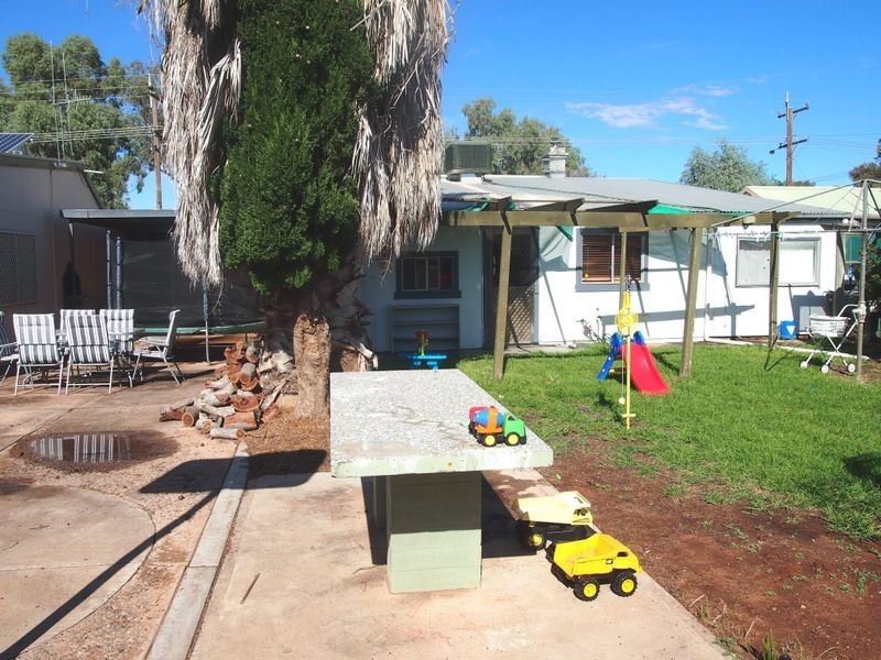 52 Nicholls Street, Broken Hill NSW 2880