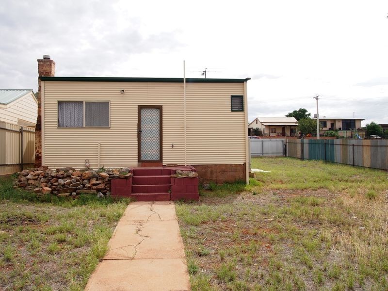 335 Wilson Street, Broken Hill NSW 2880
