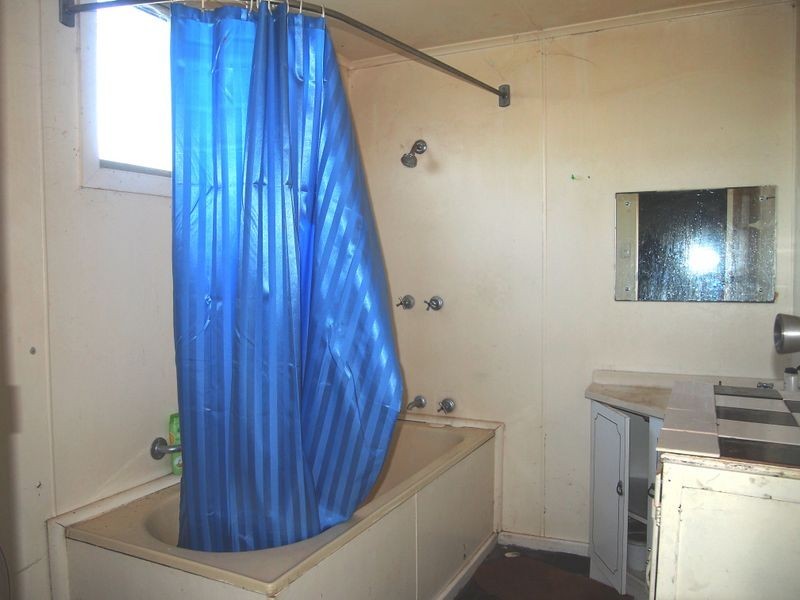 102 Kaolin Street, Broken Hill NSW 2880