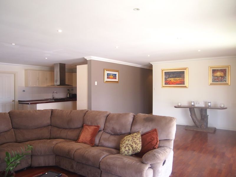17 Racecourse Road, Broken Hill NSW 2880