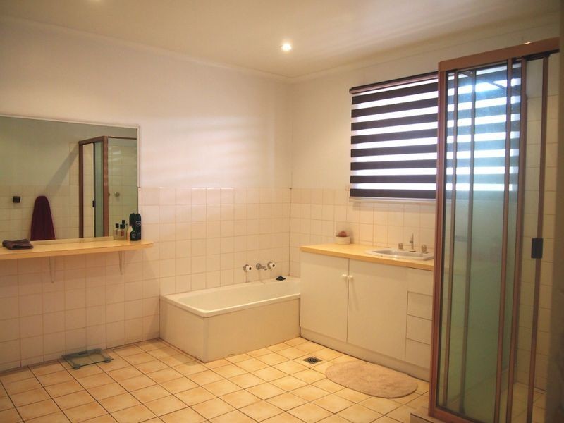 17 Racecourse Road, Broken Hill NSW 2880