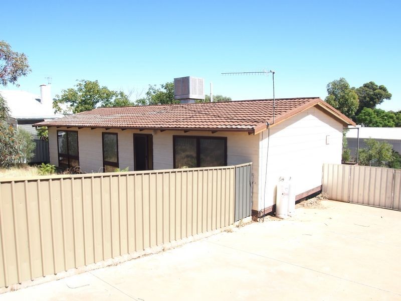 470 Cummins Street, Broken Hill NSW 2880