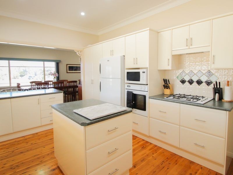 354 Brookfield Ave, Broken Hill NSW 2880