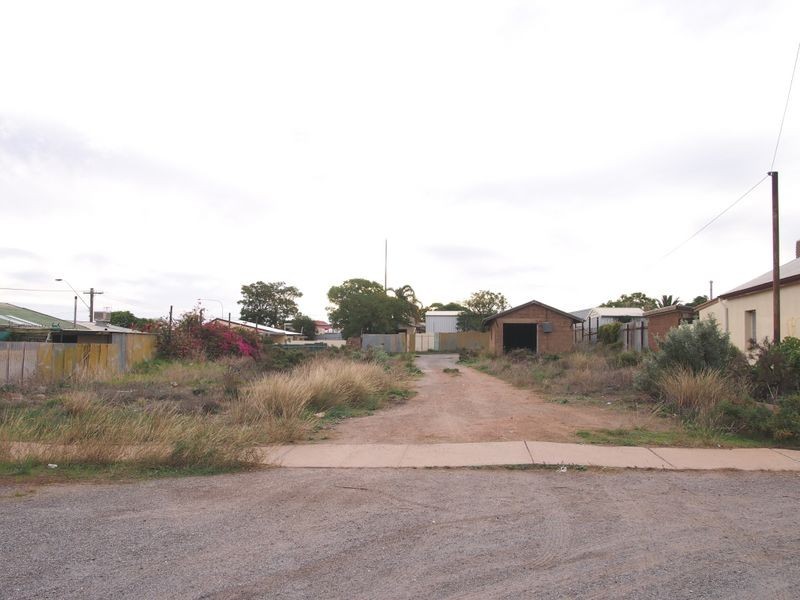 8 – 10 Crystal Street, Broken Hill NSW 2880