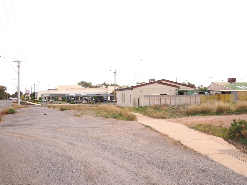 8 – 10 Crystal Street, Broken Hill NSW 2880