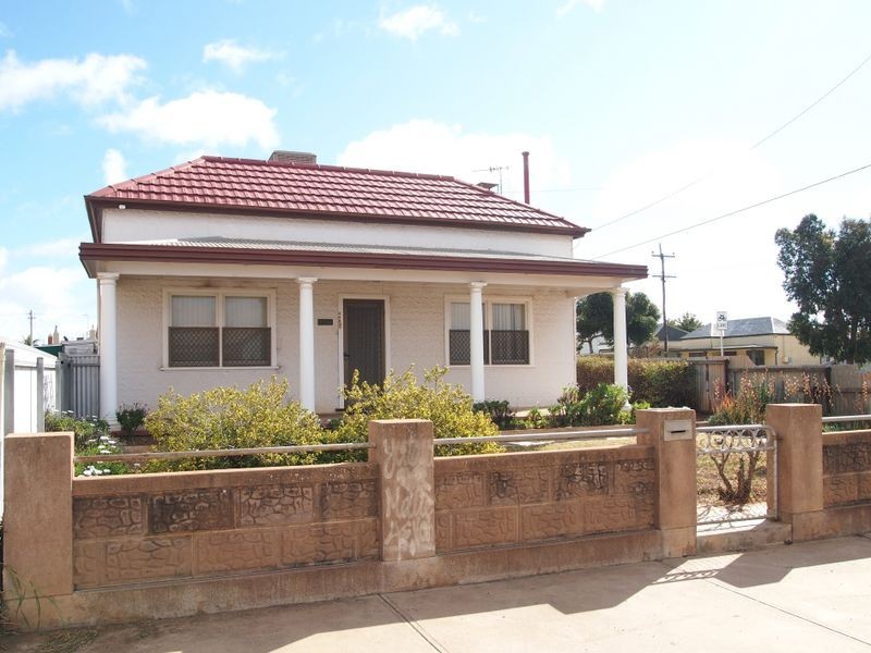 660 Lane Street, Broken Hill NSW 2880