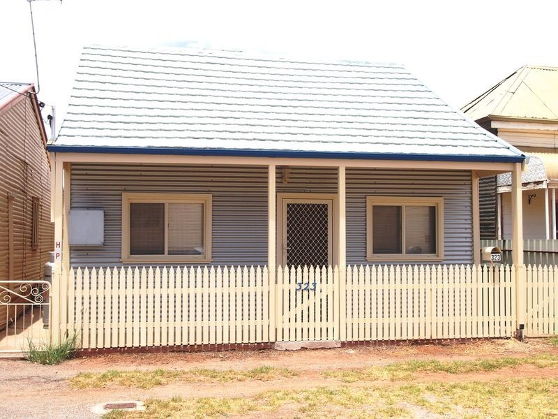 323 Thomas Street, Broken Hill NSW 2880