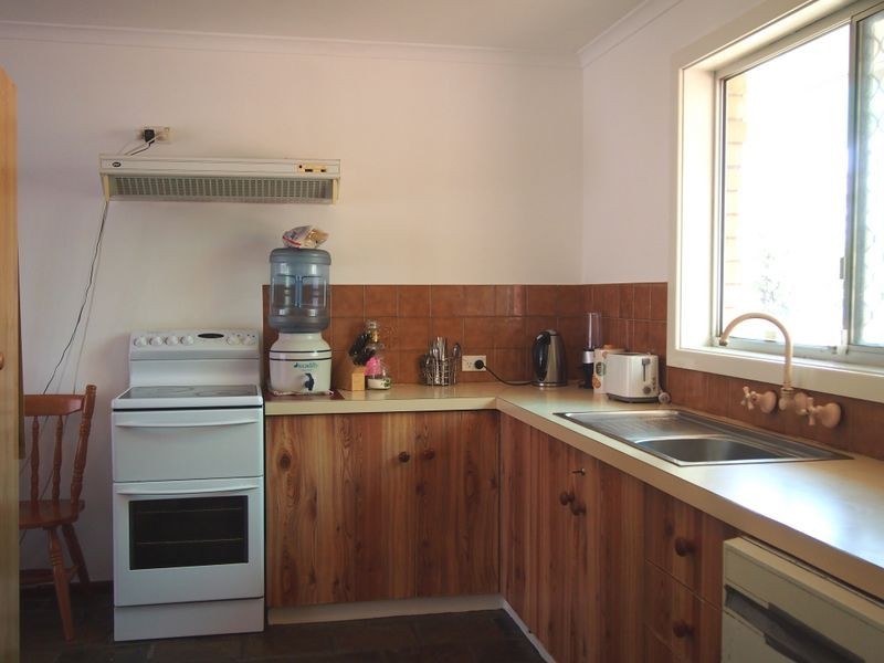 6 Cummins Place, Broken Hill NSW 2880