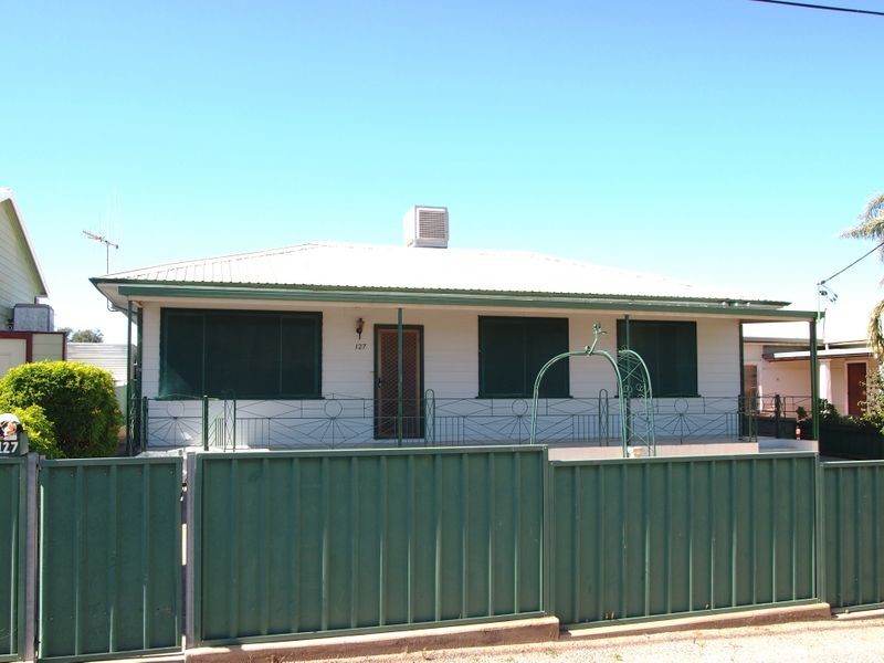 127 Gaffney Lane, Broken Hill NSW 2880