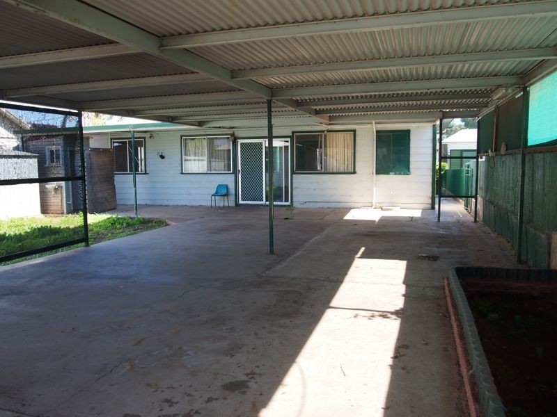127 Gaffney Lane, Broken Hill NSW 2880