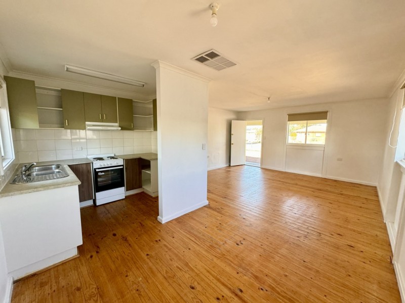 676 Mcgowen Street, Broken Hill NSW 2880