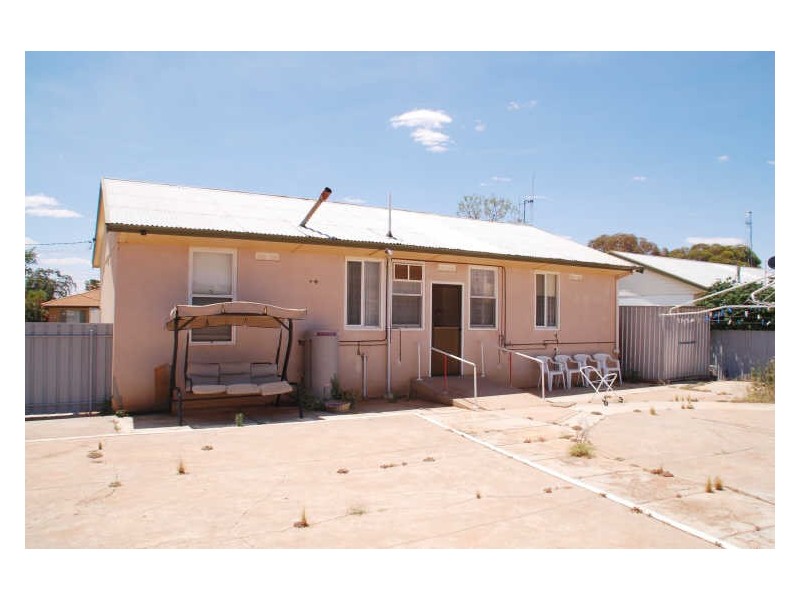 275 Knox Street, Broken Hill NSW 2880