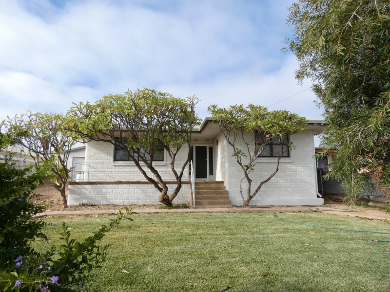 87 Newton Street, Broken Hill NSW 2880