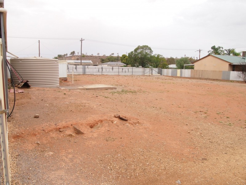 90 Gaffney Street, Broken Hill NSW 2880