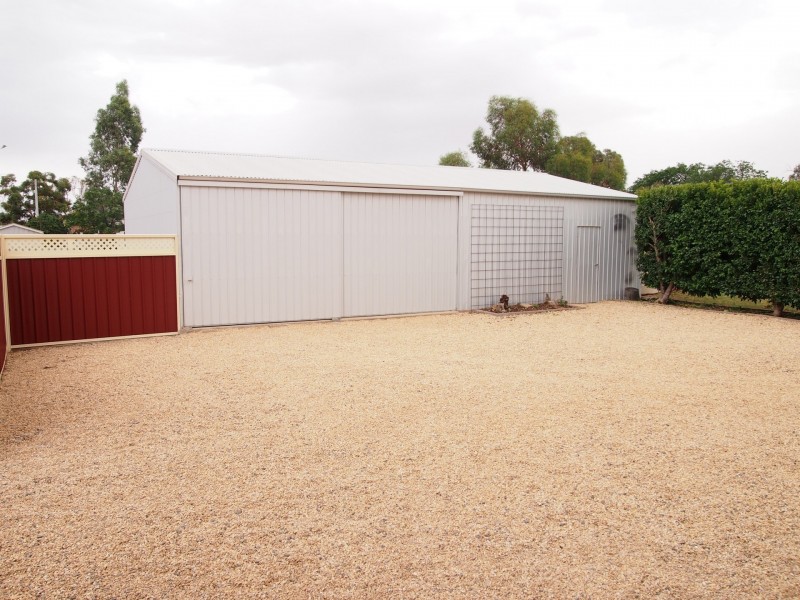 90 Gaffney Street, Broken Hill NSW 2880