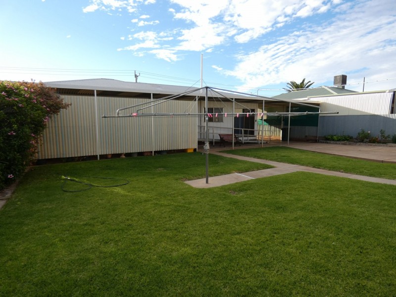 81A Newton Street, Broken Hill NSW 2880