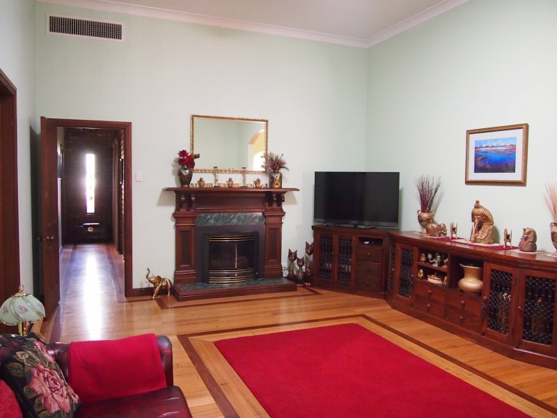 114 Chloride Street, Broken Hill NSW 2880