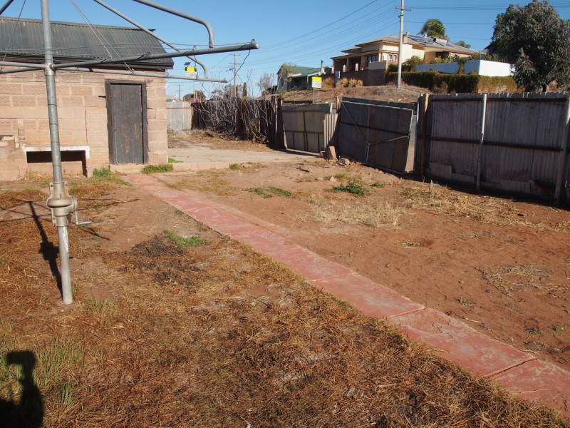 35 Mica Street, Broken Hill NSW 2880