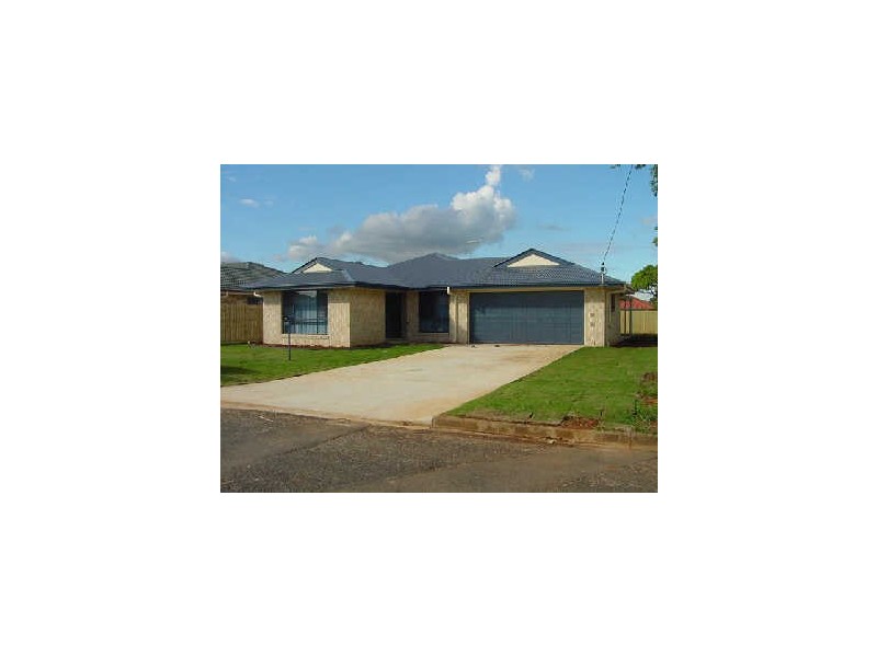 11 Judith Street, Bray Park QLD 4500