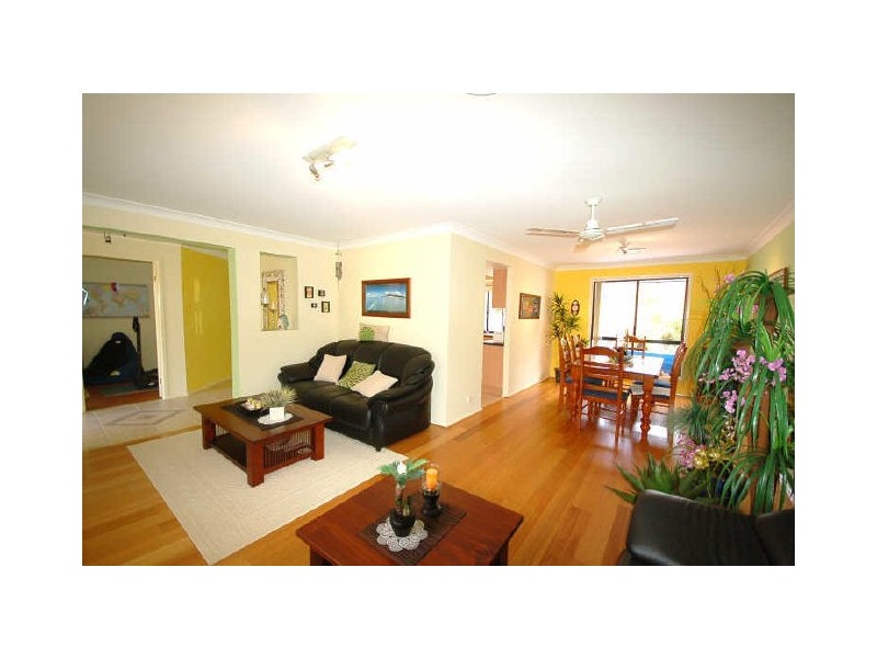 North Lakes QLD 4509