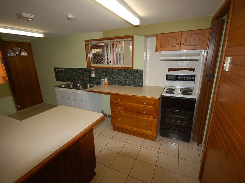 16 Shelley Street, Strathpine QLD 4500