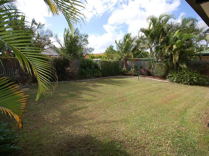8 Paladin Place, Bald Hills QLD 4036