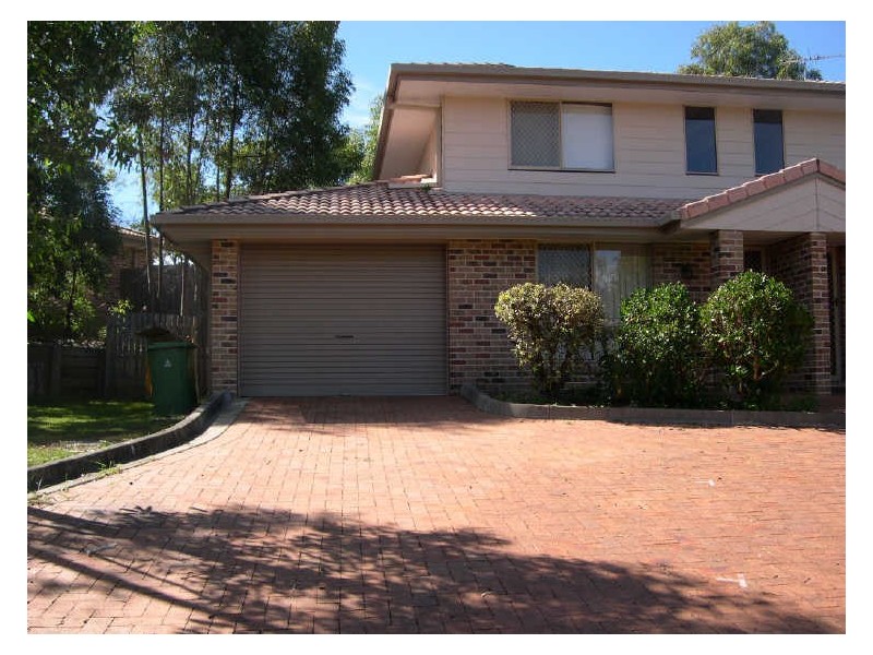 1/60 Rue Montaigne, Petrie QLD 4502