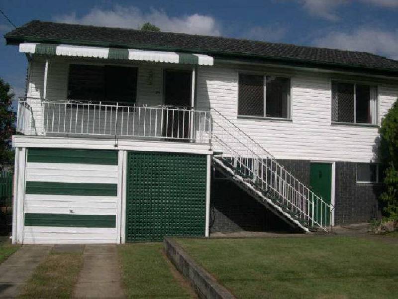 30 Gertrude Street, Strathpine QLD 4500