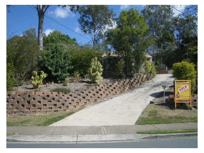 56 Belrose Avenue, Petrie QLD 4502