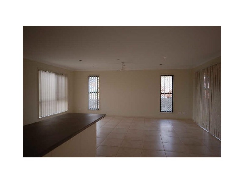 1 Pike Lane, Warner QLD 4500