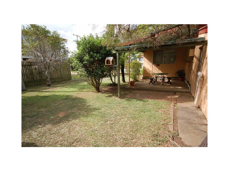 159 Samsonvale  Road, Strathpine QLD 4500