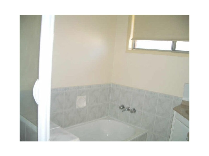 39 Samsonvale Road, Strathpine QLD 4500