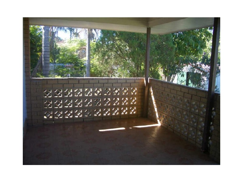 39 Samsonvale Road, Strathpine QLD 4500