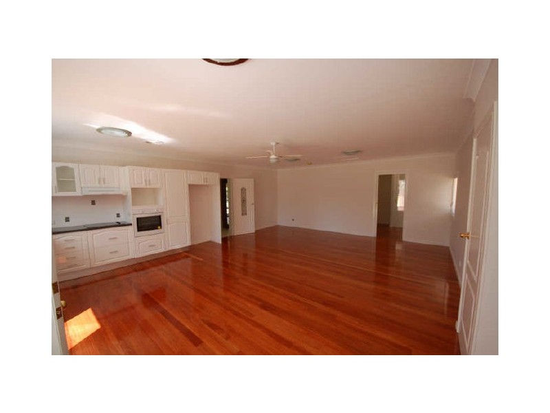 105 Todds Road, Lawnton QLD 4501