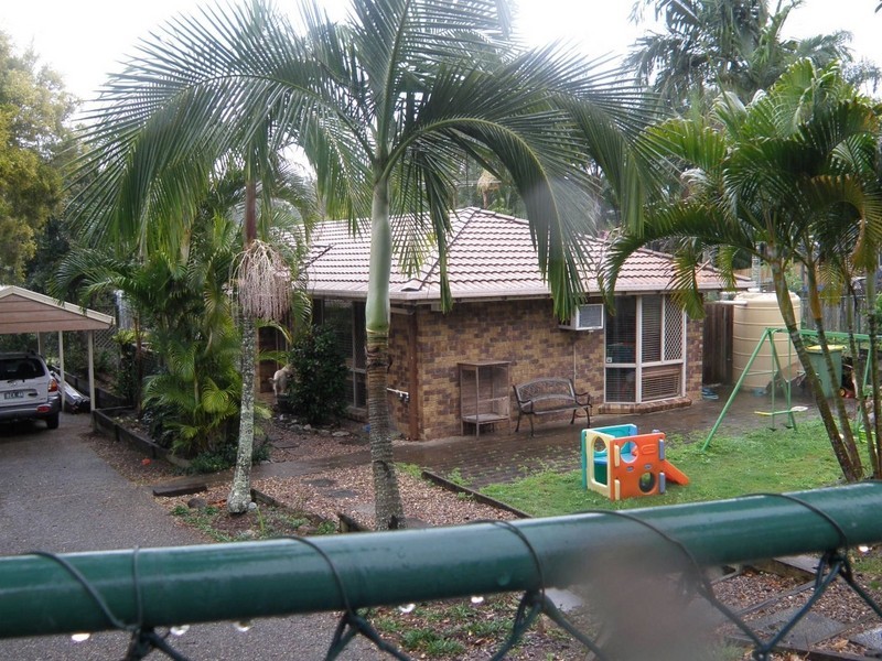 15 Brewster Court, Petrie QLD 4502