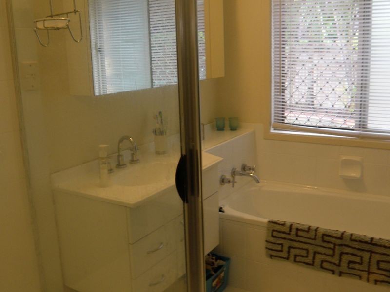 15 Brewster Court, Petrie QLD 4502