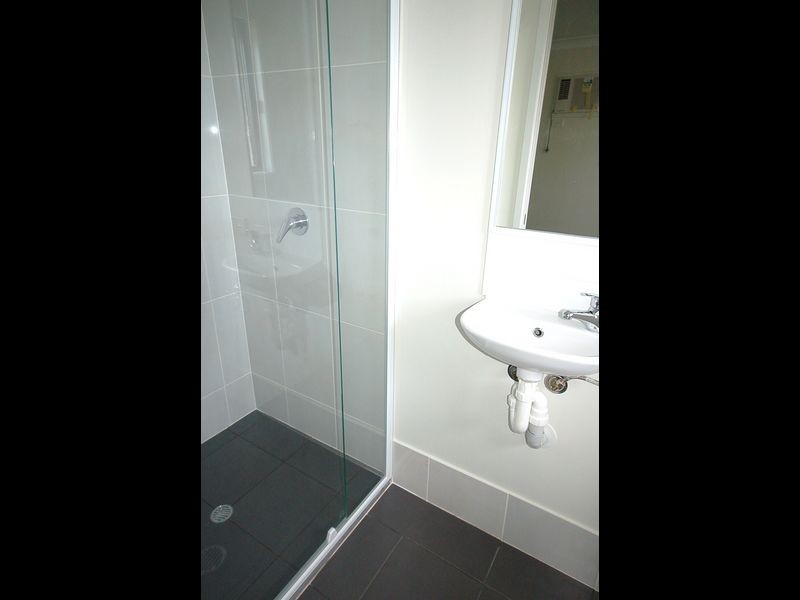 8/118 Samsonvale Road, Strathpine QLD 4500