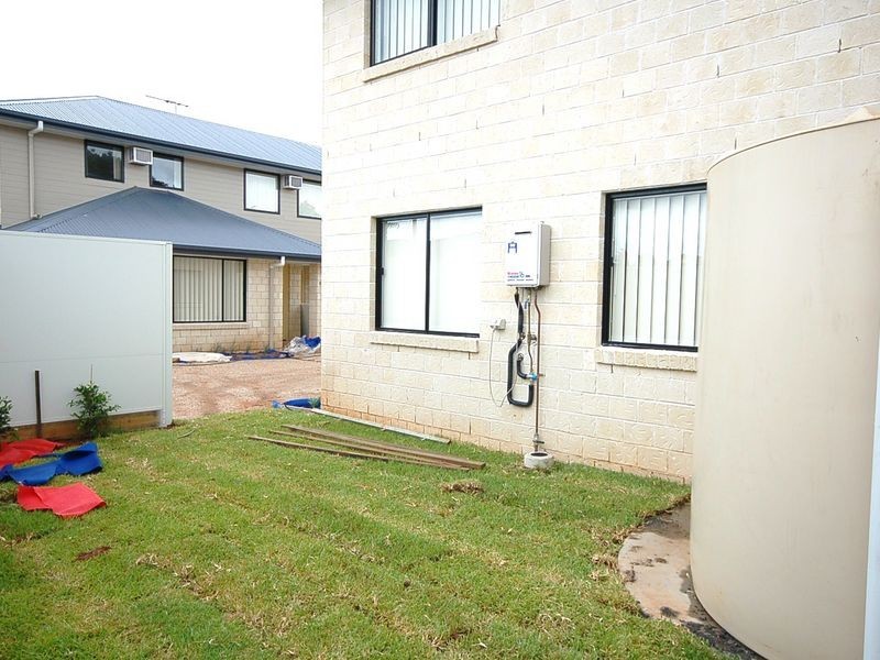 8/118 Samsonvale Road, Strathpine QLD 4500